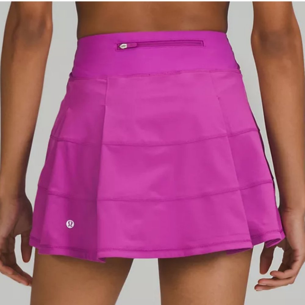 NWT LULULEMON Pace Rival Mid-Rise Tennis Golf Skirt Vivid Plum Size 4 Reg 12" - Picture 1 of 5